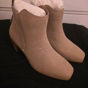 NEW Torrid Tan Boots